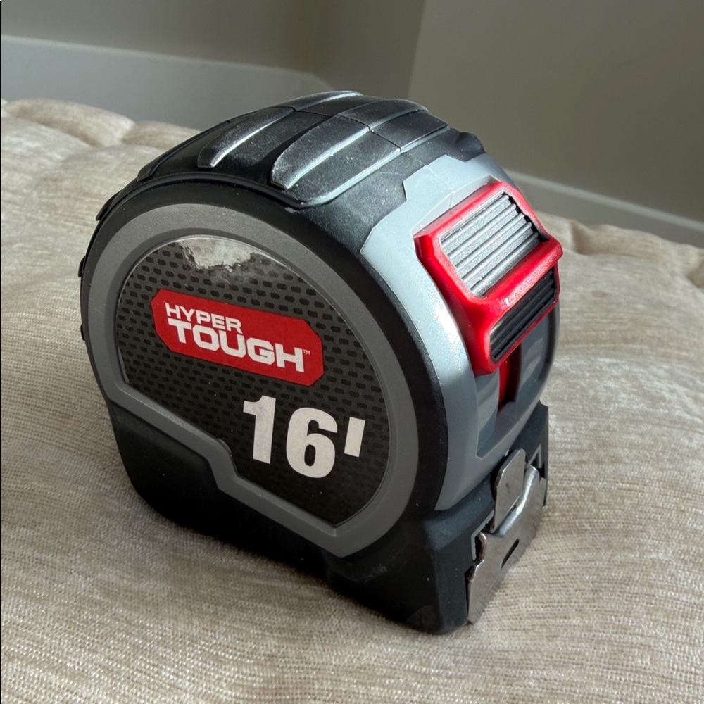 Hyper Tough 16' Tape Measure